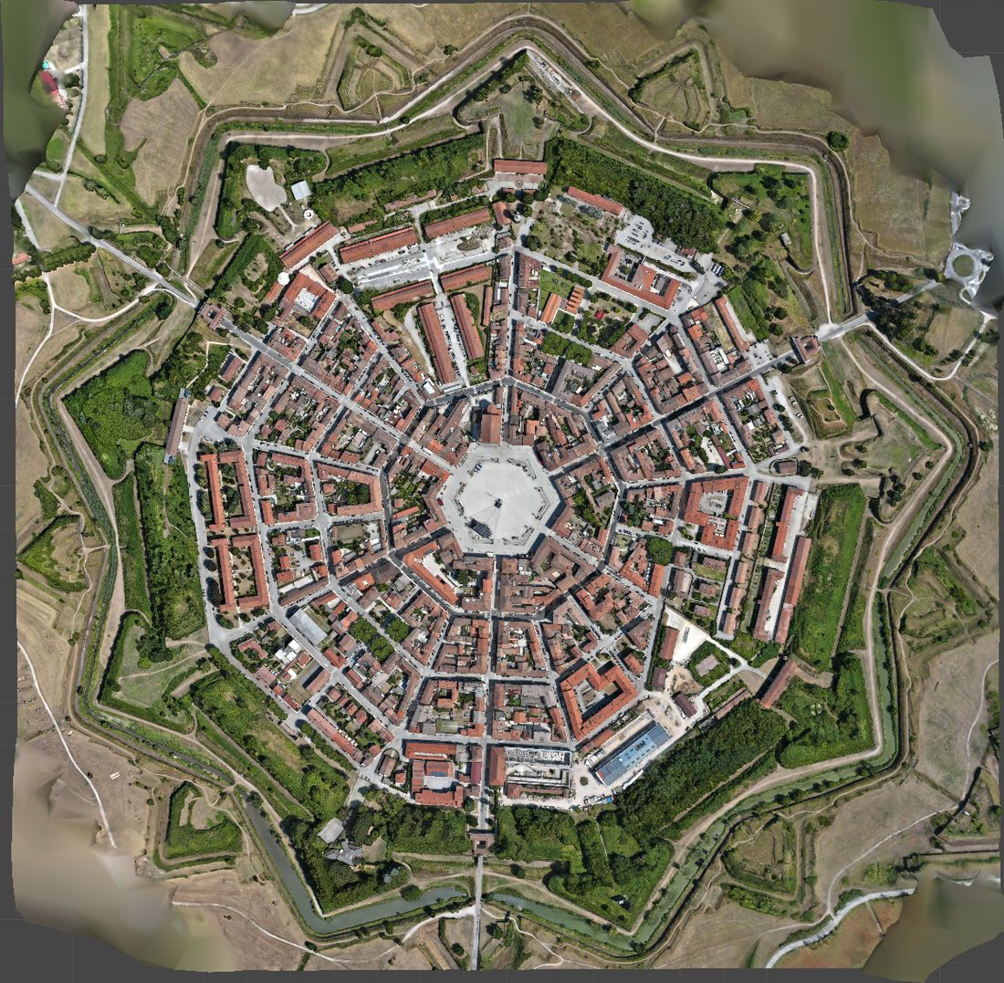Ortofoto ad alta risoluzione del centro storico e dei bastioni di Palmanova